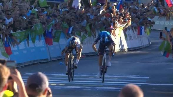 Remco Evenepoel 2026 European Road Race: Photo Finish Victory
